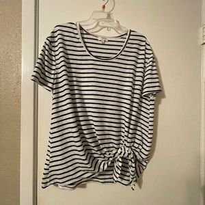 Casual side tie tshirt top